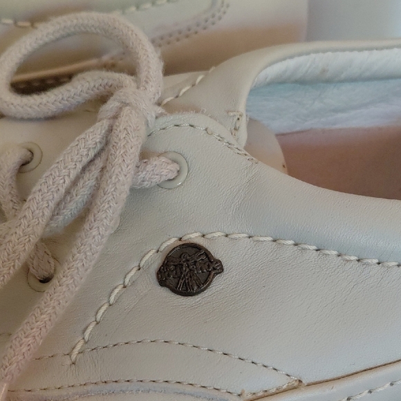 Hush Puppies Cream Boat Shoes - Picture 4 of 7